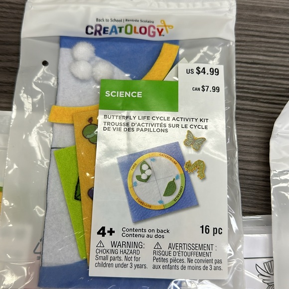 24 names, 2 spelling, 2 sign language, 2 rainbow, 1 telling time and 24 certs - Picture 10 of 12